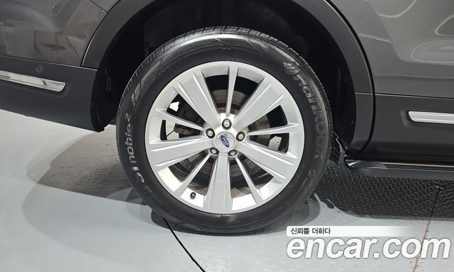 Ford Explorer 2019 — photo 5