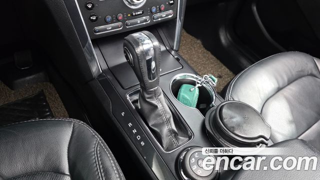 Ford Explorer 2019 — photo 10