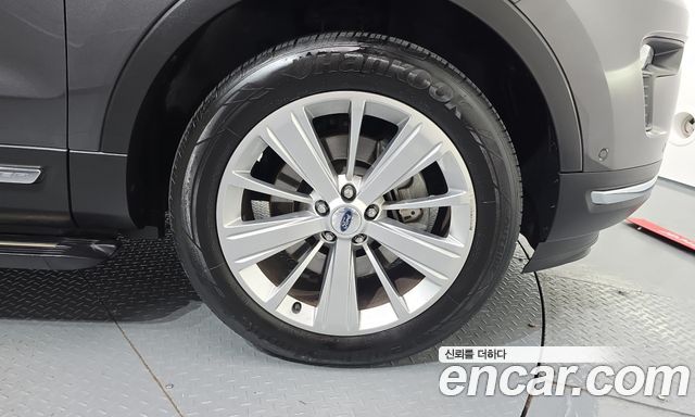 Ford Explorer 2019 — photo 7