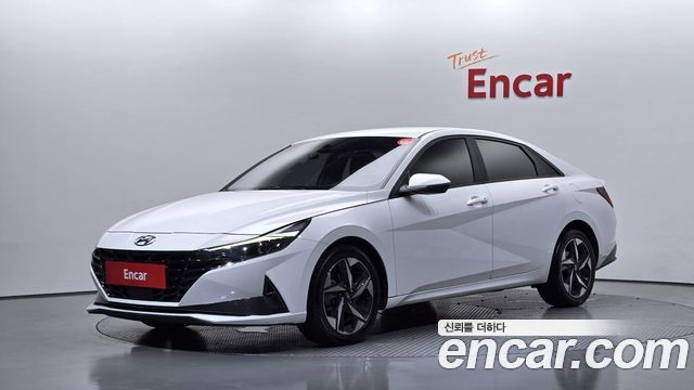 Hyundai AVANTE 2021 — photo 1