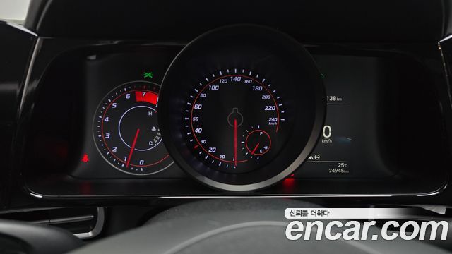 Hyundai AVANTE 2021 — photo 11