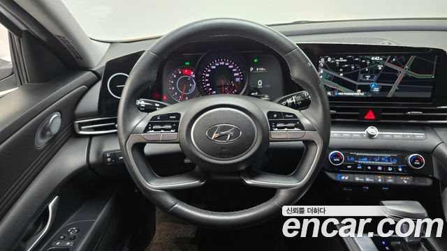 Hyundai AVANTE 2021 — photo 19