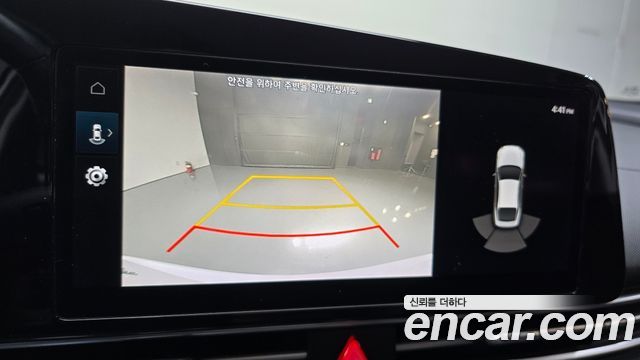 Hyundai AVANTE 2021 — photo 21