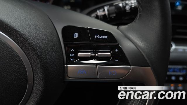 Hyundai AVANTE 2021 — photo 26