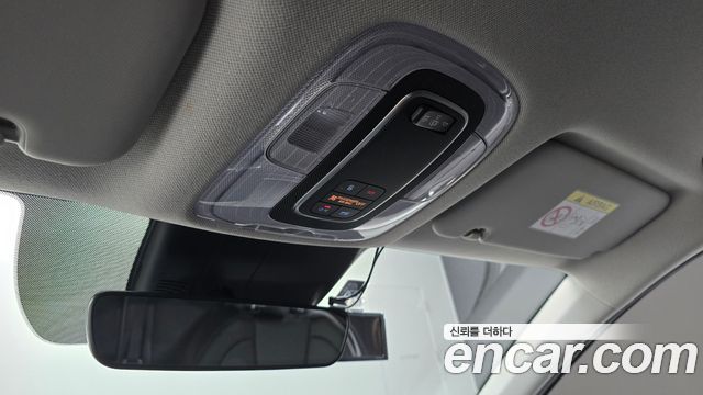 Hyundai AVANTE 2021 — photo 32