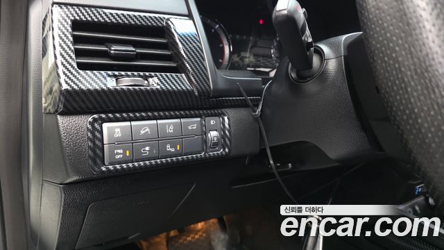 KG Mobility Rexton 2018 — photo 30