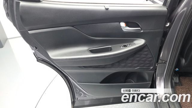 Hyundai Santafe 2021 — photo 15