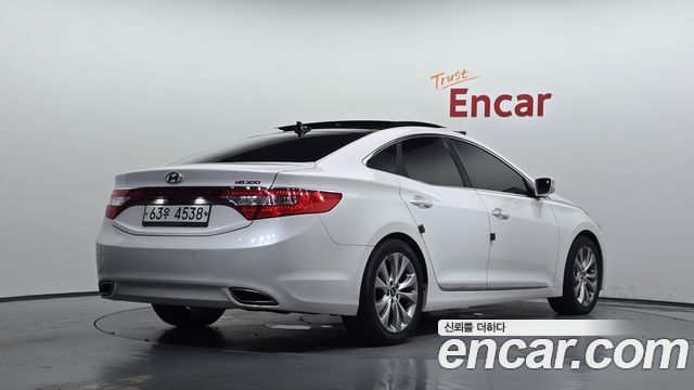Hyundai Grandeur 2012 — photo 2