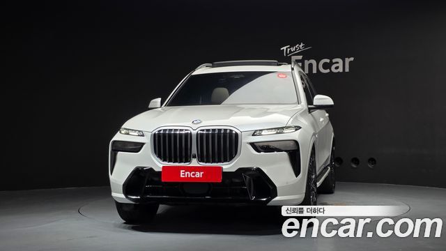 BMW X7 2025 — photo 3