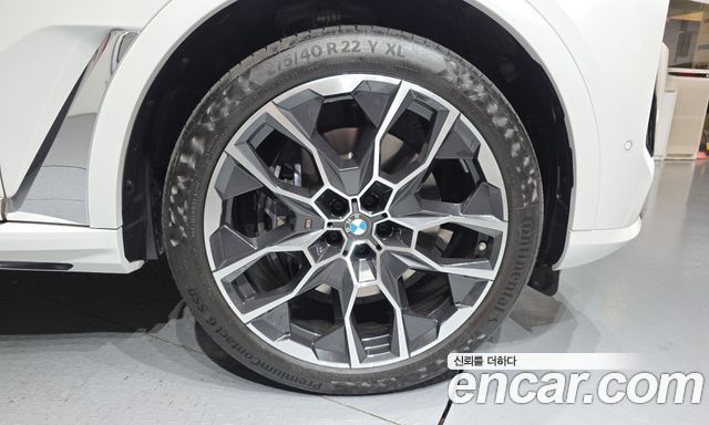 BMW X7 2025 — photo 7
