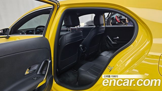Mercedes-Benz A-Class 2021 — photo 18