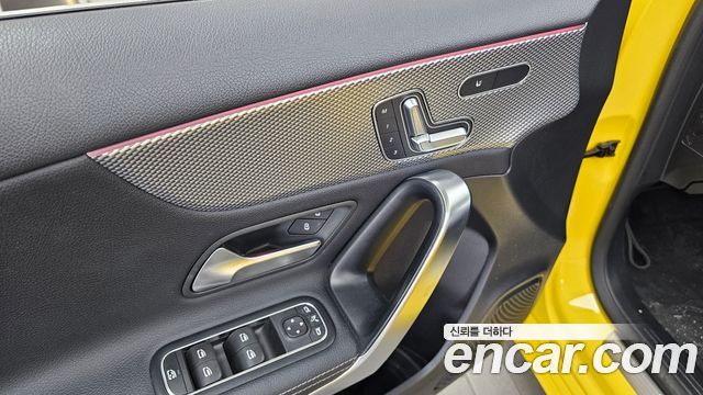 Mercedes-Benz A-Class 2021 — photo 29