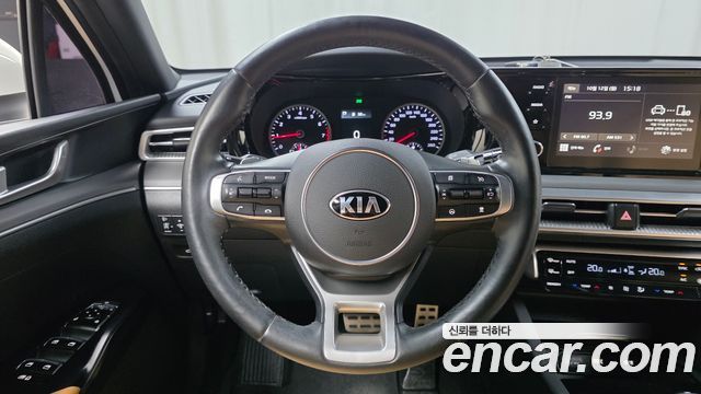Kia K5 2020 — photo 19