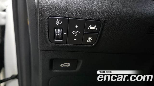 Kia K5 2020 — photo 24