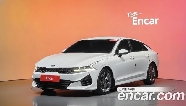 Kia K5 2020 — photo 1