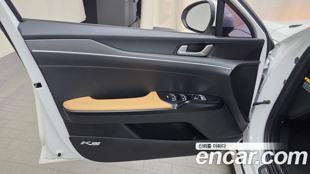 Kia K5 2020 — photo 14