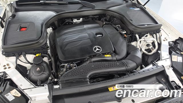 Mercedes-Benz GLC-Class 2021 — photo 6
