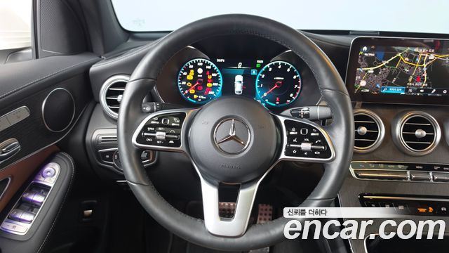 Mercedes-Benz GLC-Class 2021 — photo 14