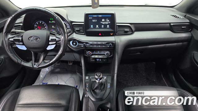 Hyundai Veloster 2019 — photo 10