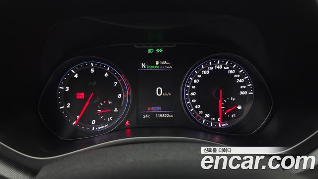 Hyundai Veloster 2019 — photo 11