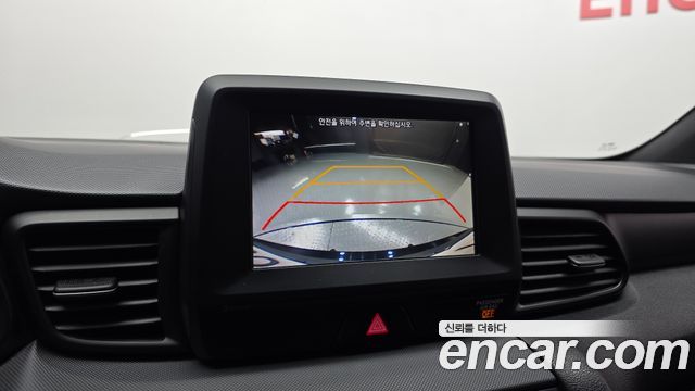 Hyundai Veloster 2019 — photo 19