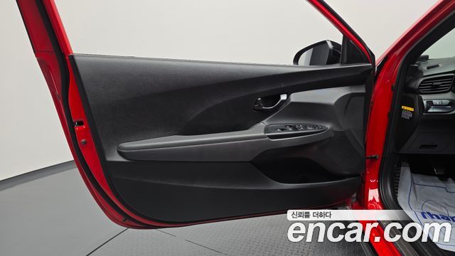 Hyundai Veloster 2019 — photo 14