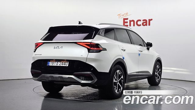 Kia Sportage 2022 — photo 2