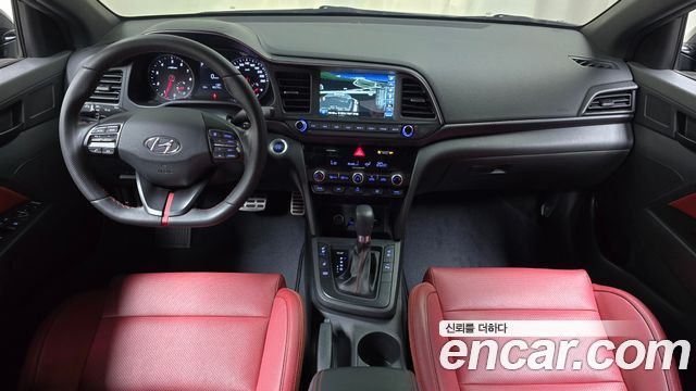 Hyundai AVANTE 2020 — photo 10