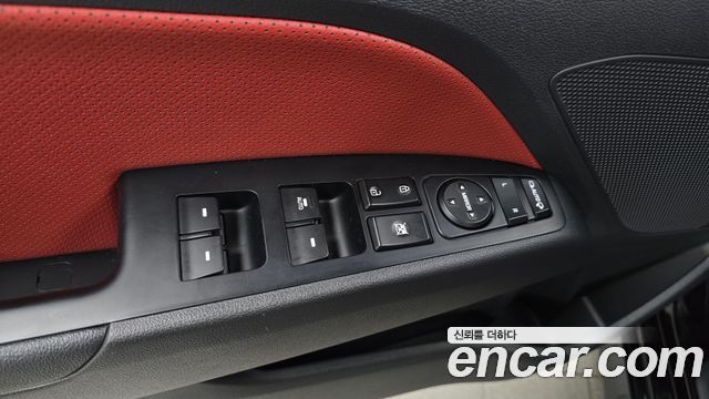 Hyundai AVANTE 2020 — photo 22