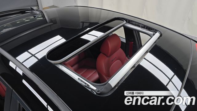 Hyundai AVANTE 2020 — photo 28