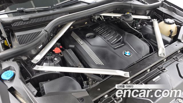 BMW X5 2022 — photo 6