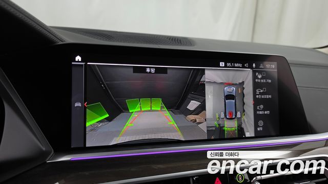 BMW X5 2022 — photo 21