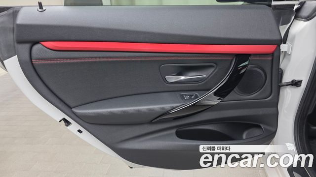 BMW Gran Turismo 2019 — photo 15