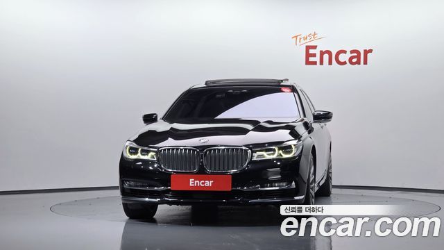BMW 7-Series 2016 — photo 3