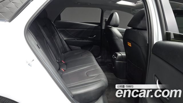 Hyundai AVANTE 2026 — photo 12