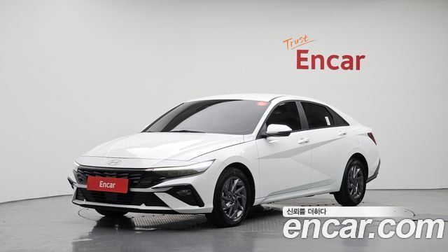 Hyundai AVANTE 2025 — photo 1