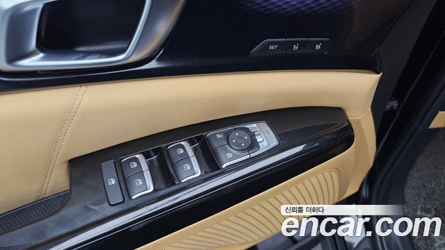 Kia Canival 2023 — photo 14