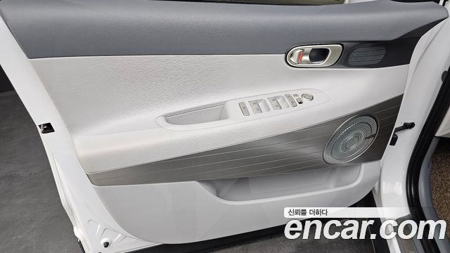 Hyundai Nexo 2023 — photo 14