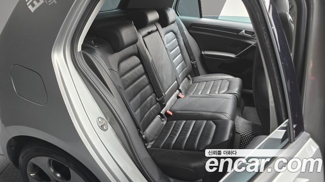 Volkswagen Golf 2016 — photo 12