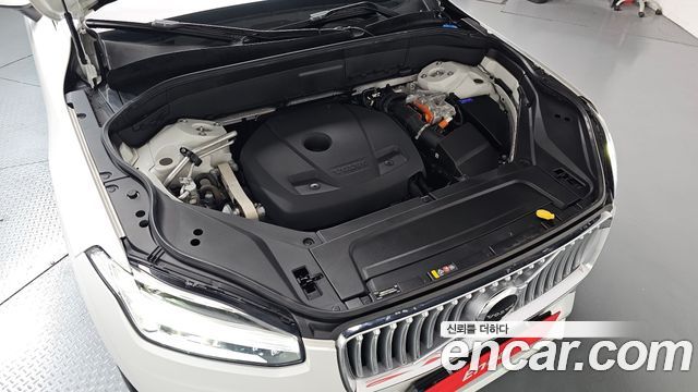 Volvo XC90 2022 — photo 6