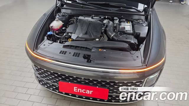 Hyundai Grandeur 2023 — photo 6