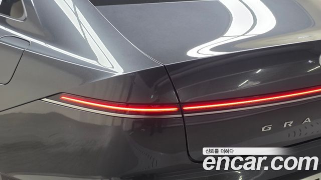 Hyundai Grandeur 2023 — photo 9