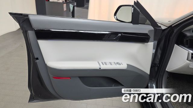 Hyundai Grandeur 2023 — photo 14