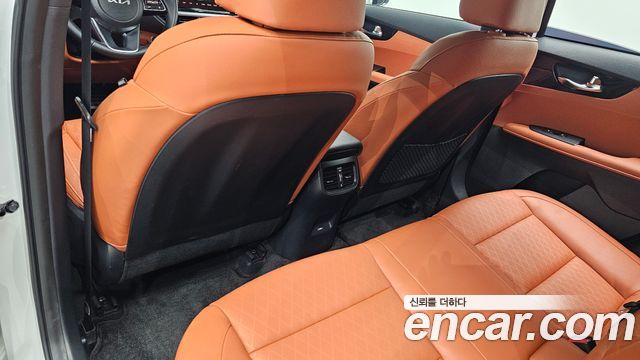 Kia K3 2024 — photo 30