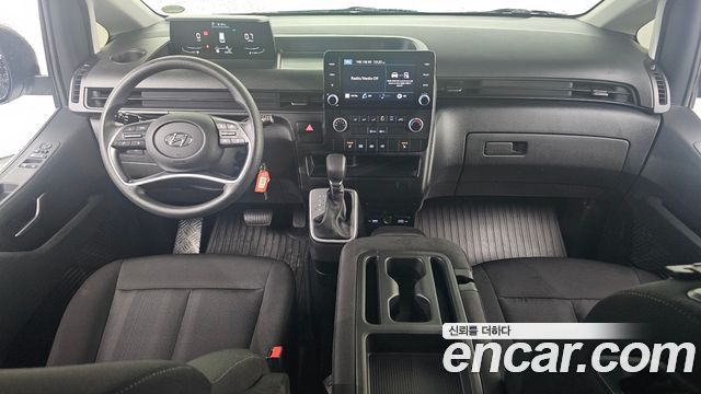 Hyundai Staria 2022 — photo 10