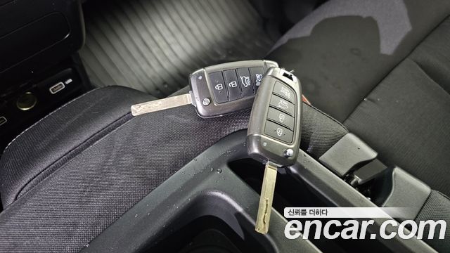 Hyundai Staria 2022 — photo 22