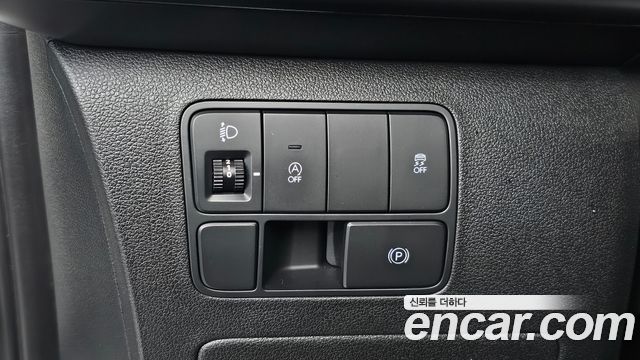 Hyundai Staria 2022 — photo 27