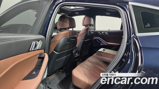 BMW X6 2021 — photo 11