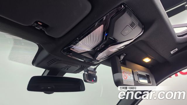 BMW X6 2021 — photo 18