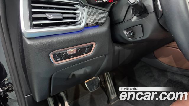 BMW X6 2021 — photo 19